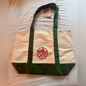 Trader Joe's Green and Cream Tote Bag Rare Christmas Edition Large Size NWT!